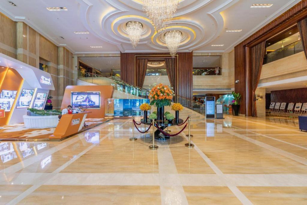 Wyndham Grand Plaza Royale Furongguo צ'אנגשה מראה חיצוני תמונה